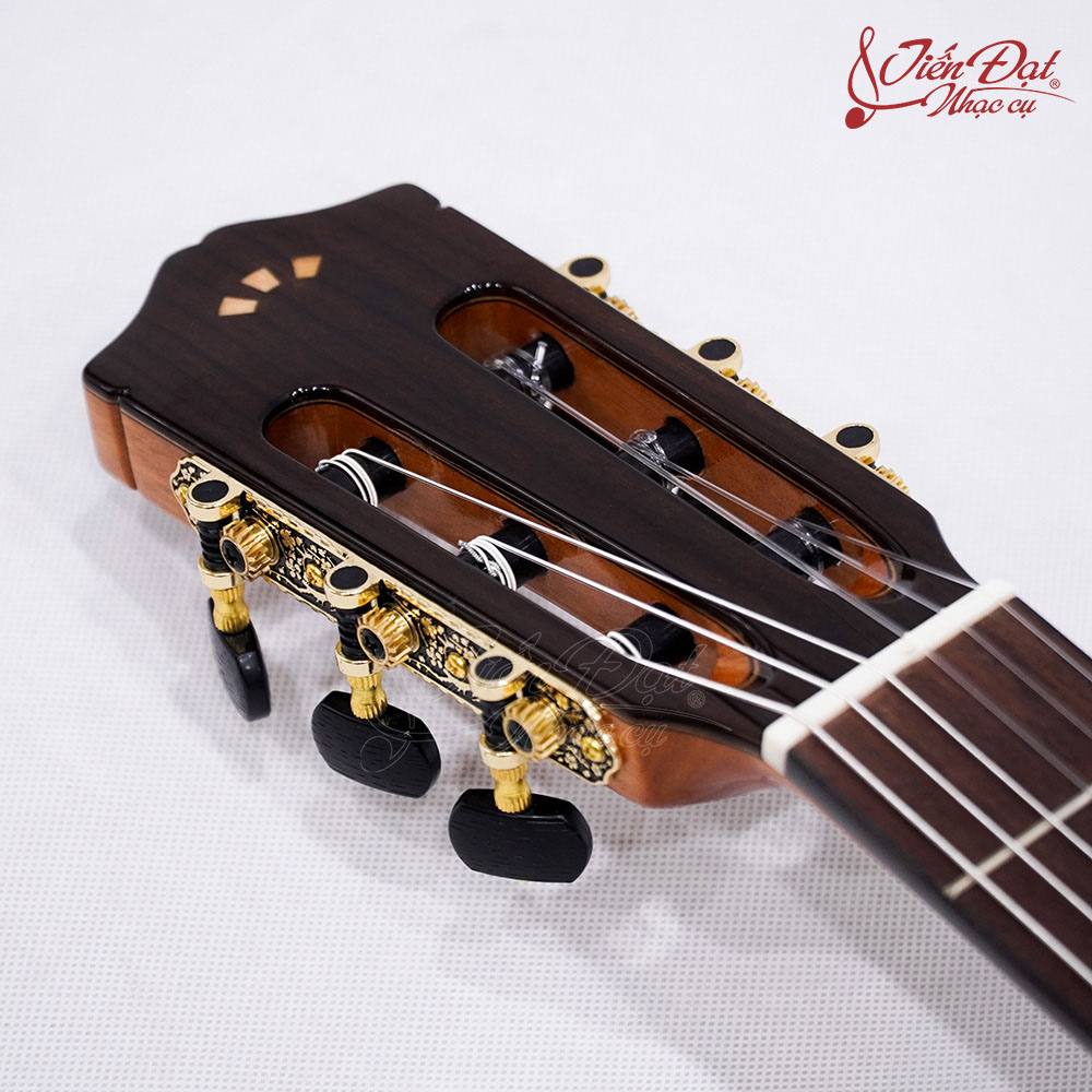 Đàn Guitar Classic Cordoba C7-CE CD 1