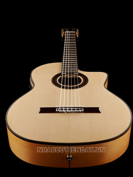 Đàn Guitar Cordoba GK Studio 04706 1