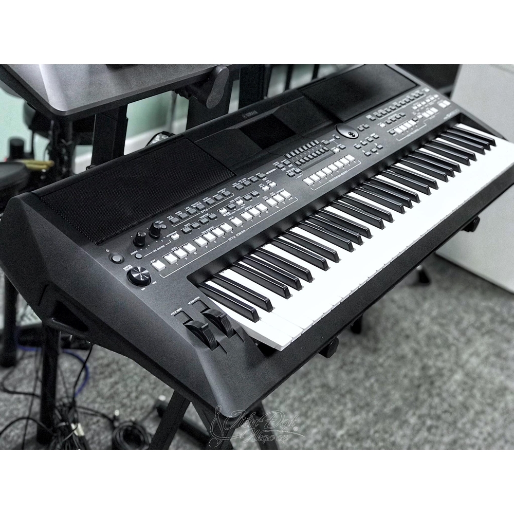 dan organ yamaha psr sx600 9533 3