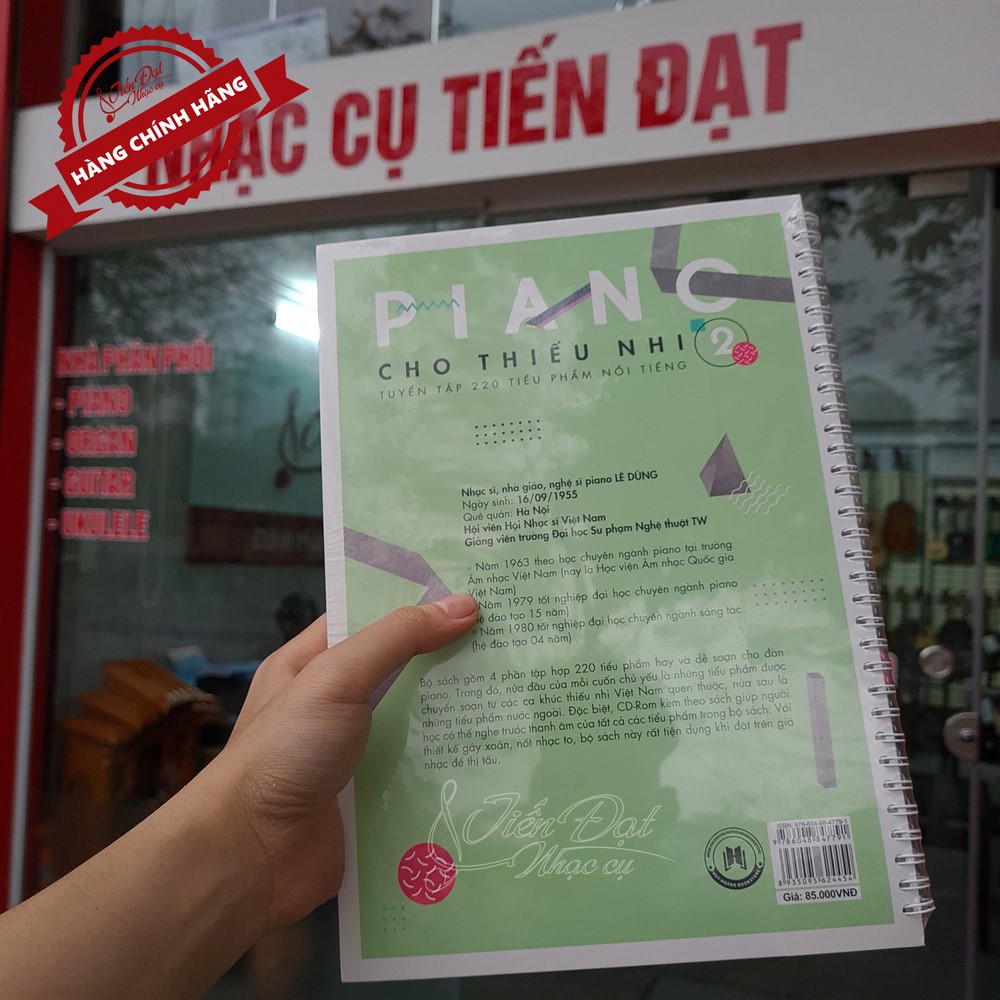 Piano Cho Thiếu Nhi Tuyển Tập 220 Tiểu Phẩm Nổi Tiếng Phần 2 (Kèm CD) 1