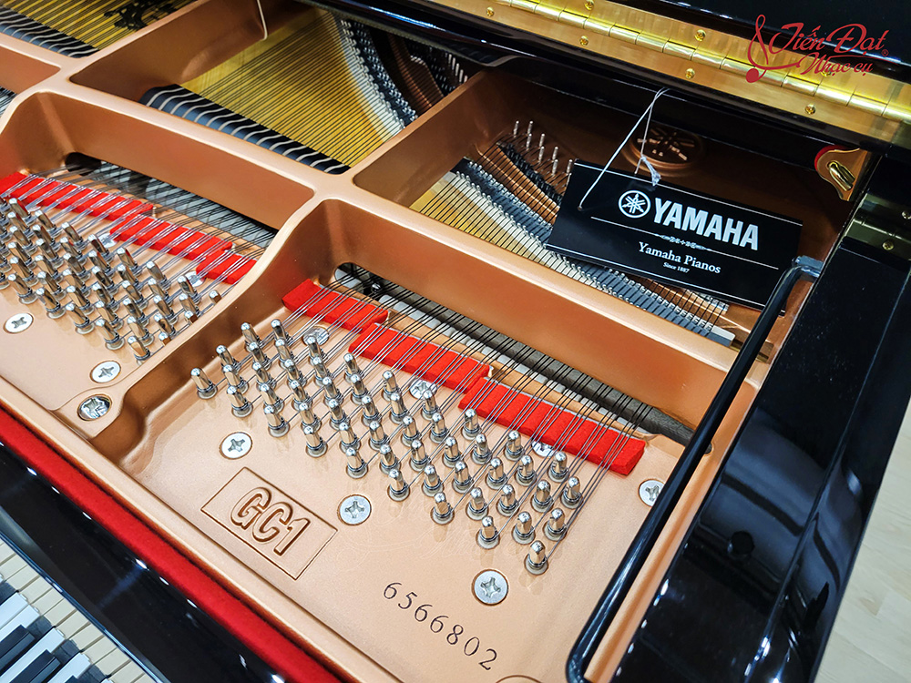 piano-yamaha-gc1pe-gia-re