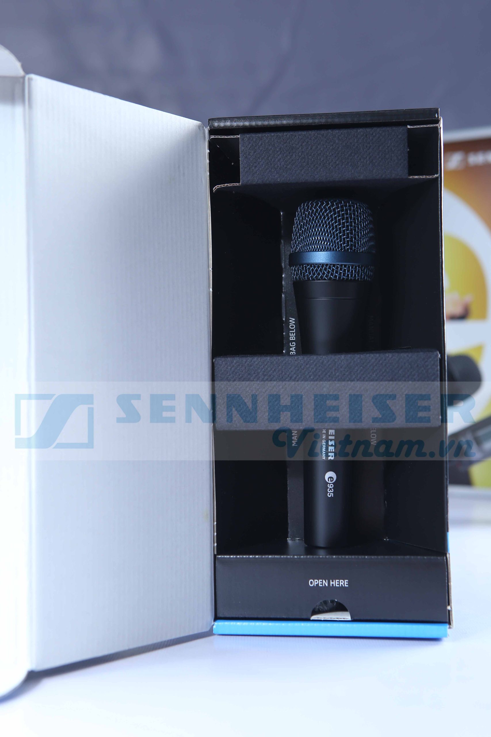 Sennheiser E935-8